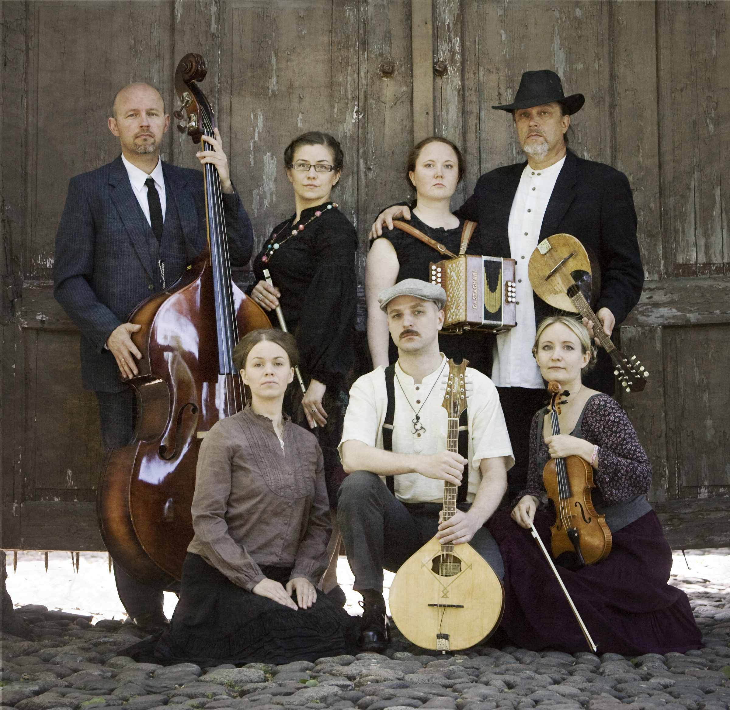 Mustarastas-yhtyeen konsertti Konsertti